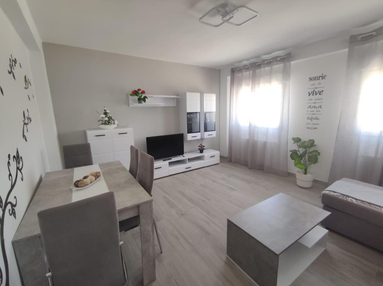 Apartamento Con Jacuzzi El Rincon De Las Delicias Сарагоса Экстерьер фото